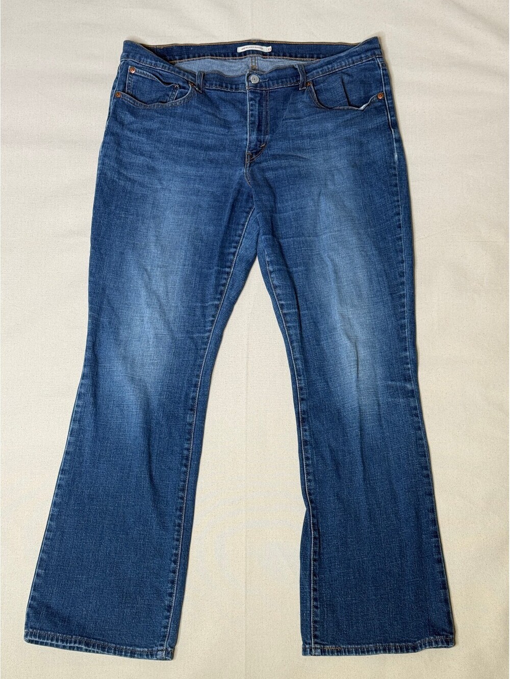 Levi’s 415 Relaxed Bootcut Jeans Women’s 33 Blue Stretch Denim 30” Inseam